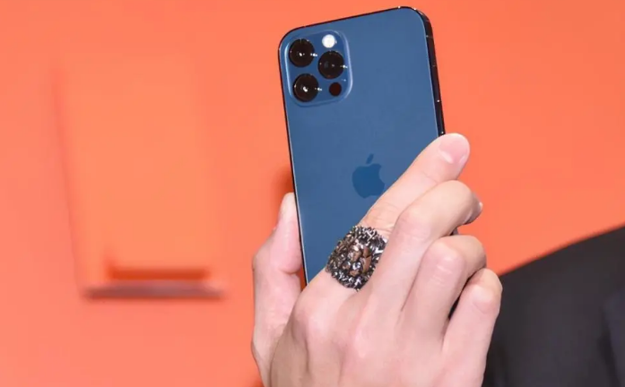 澄城苹果手机维修分享iPhone12系列重启方法教程 